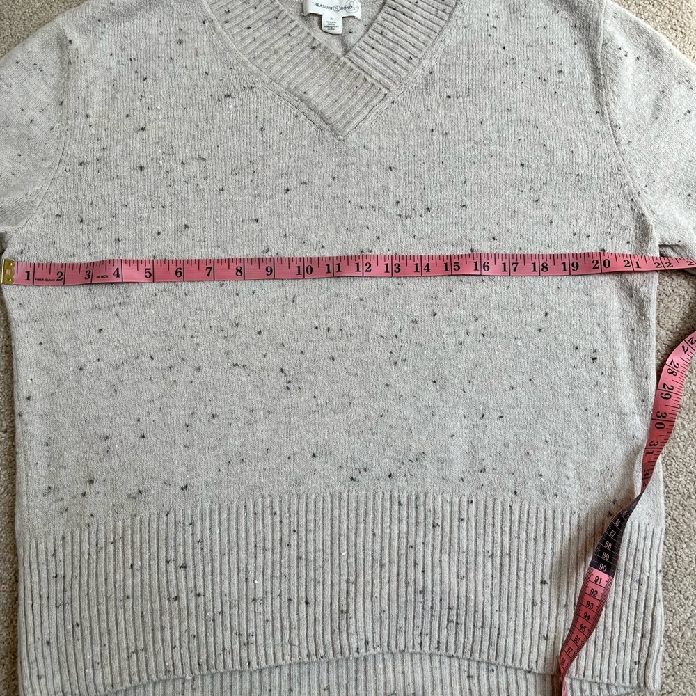 Sweater - Picture 3 of 3